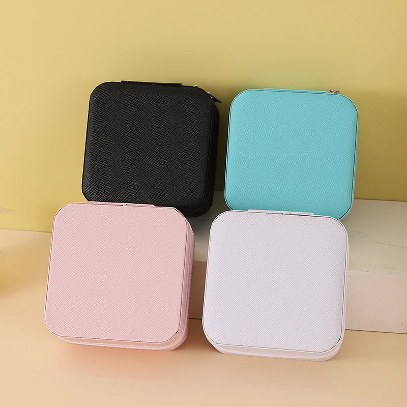 Portable Jewelry Case – Compact Zippered Organizer for Rings, Earrings & Necklaces